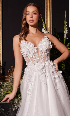 Beautiful Tulle Floral Applique Designer Style Wedding Dress