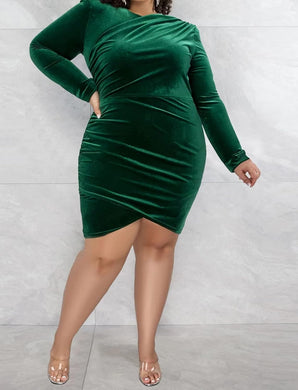 Plus Size Emerald Green Velvet Long Sleeve Asymmetrical Mini Dress