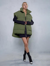 Load image into Gallery viewer, High Collar White Oversized Sleeveless Puffer Vest Winter Coat