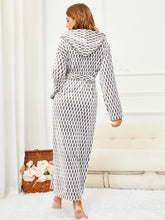 Load image into Gallery viewer, Plaid Soft &amp; Plush Long Sleeve Hooded Robe