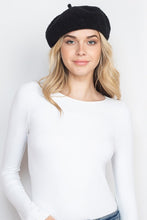 Load image into Gallery viewer, French Royalty Fleece Black Beret Hat