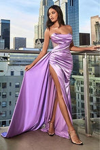 Load image into Gallery viewer, Emerald Green Satin Strapless Ruched Strapless High Slit Maxi Dress