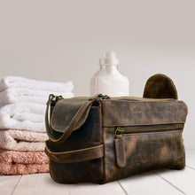 Load image into Gallery viewer, Buffalo Distressed Tan Leather Travel Toiletry Bag