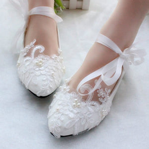 White Pearl Beaded Lace Wedding Flat Bridal Closed Toe Shoes