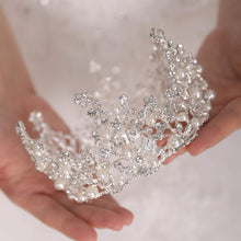 Load image into Gallery viewer, Silver Bead Crystal Tiara Crown