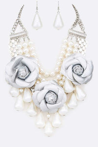 Ivory Gold Flower Mix Pearls Statement Necklace Set