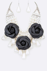 Ivory Gold Flower Mix Pearls Statement Necklace Set