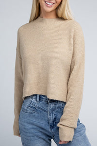 Trendy & Relaxed White Knit Long Sleeve Top