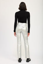 Load image into Gallery viewer, White Knit Turtleneck Long Sleeve Crop Top