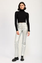 Load image into Gallery viewer, White Knit Turtleneck Long Sleeve Crop Top