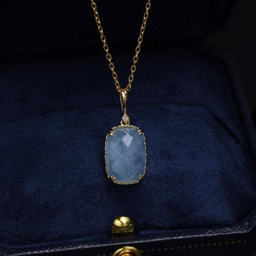 9K SOLID GOLD AQUAMARINE PENDANT