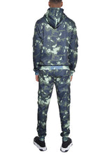 Load image into Gallery viewer, Men&#39;s Gray Long Sleeve Camo Hoodie Sweatsuit Set