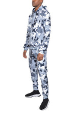 Load image into Gallery viewer, Men&#39;s Gray Long Sleeve Camo Hoodie Sweatsuit Set