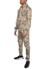 Load image into Gallery viewer, Men&#39;s Gray Long Sleeve Camo Hoodie Sweatsuit Set