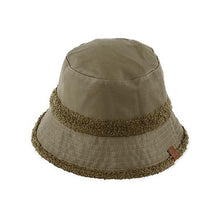 Load image into Gallery viewer, C.C Sherpa Accent Reversible Bucket - Cold Weather