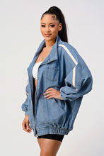 Load image into Gallery viewer, Casual Loose Fit Denim Stripe Jacket