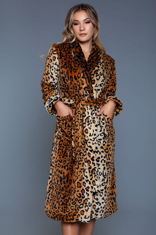 Ultra Soft Leopard Print Robe