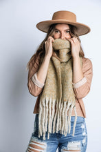 Load image into Gallery viewer, CLASSIC WINTER SCARF