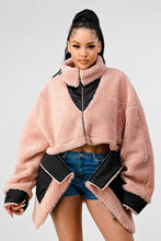 Load image into Gallery viewer, Athina Blush Oversized Sherpa with Contrast Jacket