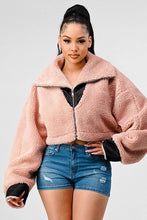 Load image into Gallery viewer, Athina Blush Oversized Sherpa with Contrast Jacket