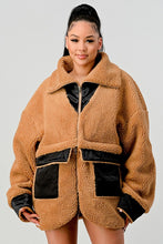 Load image into Gallery viewer, Athina Blush Oversized Sherpa with Contrast Jacket