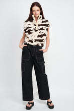 Load image into Gallery viewer, Soft Faux Fur Sleeveless Cow Print Vest