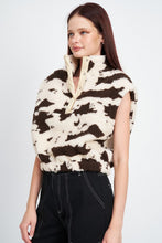 Load image into Gallery viewer, Soft Faux Fur Sleeveless Cow Print Vest