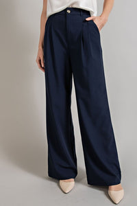 Flowy and Relaxed Off White Straight Leg Pants