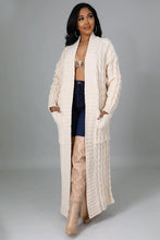 Load image into Gallery viewer, Winter Style Burgundy Cable Knit Long Sleeve Maxi Cardigan