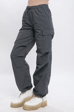 Load image into Gallery viewer, Loose Fit Khaki Parachute Cargo Pants