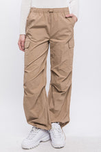 Load image into Gallery viewer, Loose Fit Khaki Parachute Cargo Pants