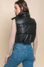 Load image into Gallery viewer, Black Faux Leather Sleeveless Puffer Crop Jacket