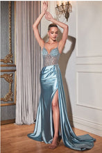 Load image into Gallery viewer, Emerald Green Beaded Satin Bodice Lace Gown