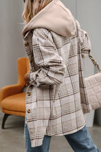 Load image into Gallery viewer, Checkered Khaki Removable Hood Buttoned Shacket