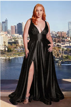 Load image into Gallery viewer, Luxurious Plus Size Emerald Green Sleeveless Glitter Satin A Line Gown
