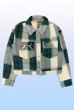 Load image into Gallery viewer, Cropped Green Pattern Flannel Jacket