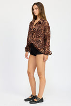 Load image into Gallery viewer, Animal Print Oversized Shirt