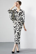 Load image into Gallery viewer, Black &amp; White Leaf Printed Batwing Sleeve Maxi Dress