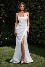 Load image into Gallery viewer, Strapless White Chiffon Wedding Gown