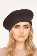 Load image into Gallery viewer, French Girl Fashion Beret Hat