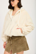 Load image into Gallery viewer, FUZZY Cream HOODED JACKET