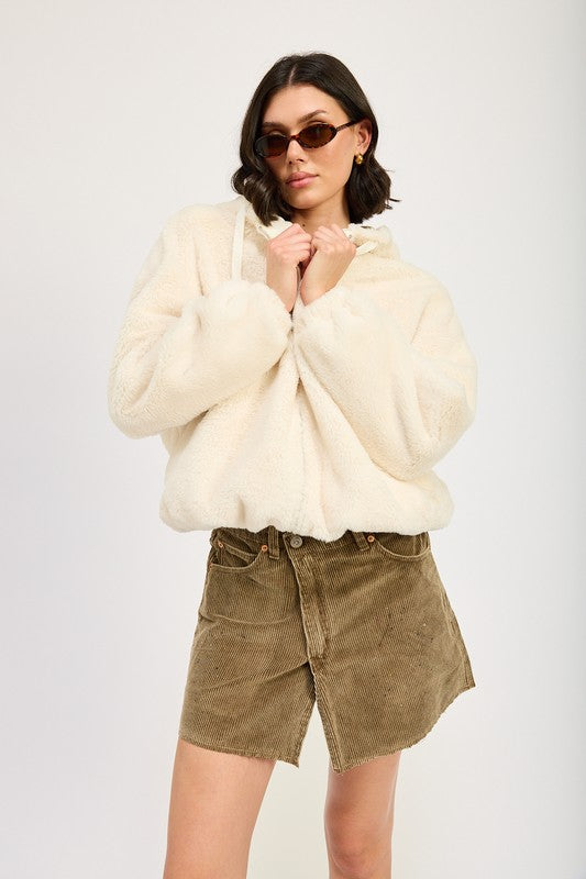 FUZZY Cream HOODED JACKET