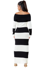 Load image into Gallery viewer, Long Fashion Black-White Maxi Knit Dress