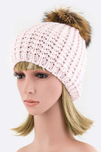 Load image into Gallery viewer, Raccoon Fur PomPom Beanie