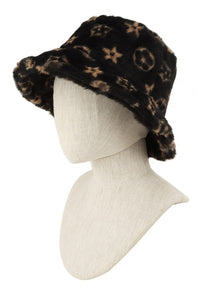 Geometric Pattern Fur Bucket Hat