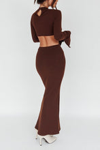 Load image into Gallery viewer, Chocolate Brown Long Sleeve Flared Cuffs Knit Maxi Dress