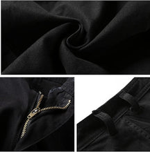 Load image into Gallery viewer, Men&#39;s Multi-Pocket Cargo Black Shorts
