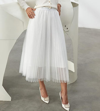 Prestigious Tulle White Pleated Flowy Maxi Skirt