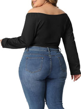 Load image into Gallery viewer, Plus Size Black Cross Wrap Long Sleeve Crop Top