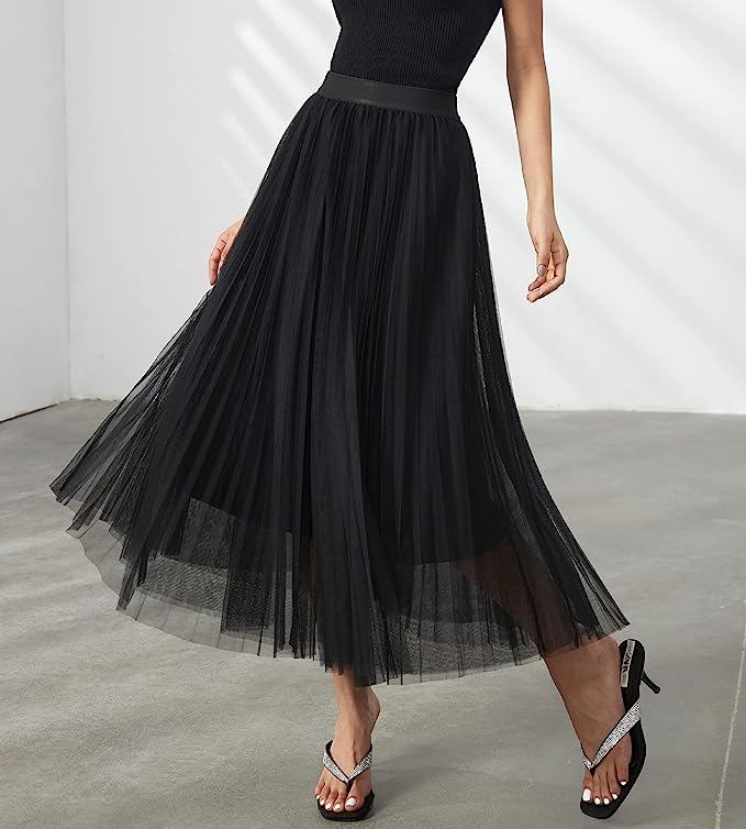 Prestigious Tulle Black Pleated Flowy Maxi Skirt